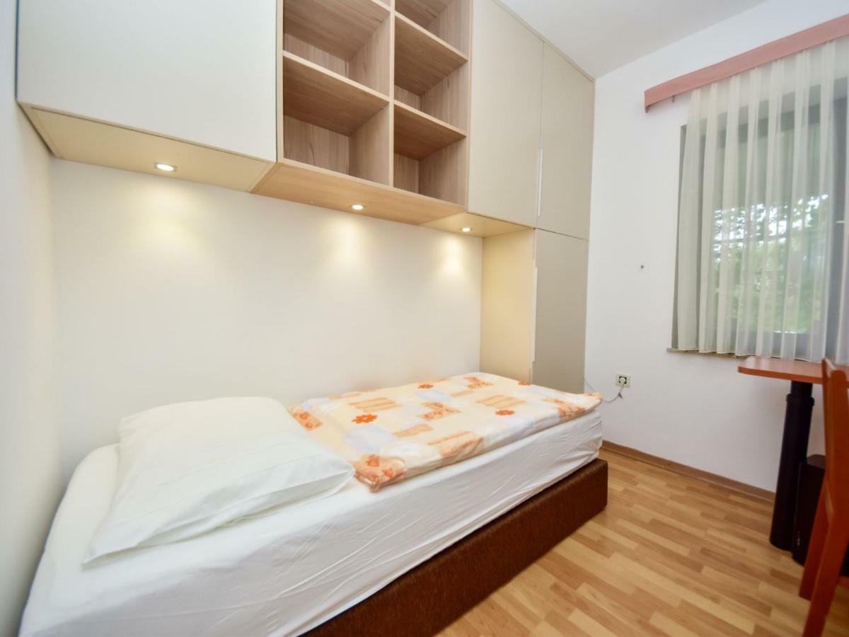 Apartment Anica-1 By Interhome Diklo Exterior photo
